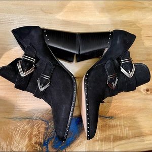 BLACK SUEDE GIANNI BINI BOOTIES